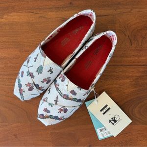 Brand new Christmas Toms